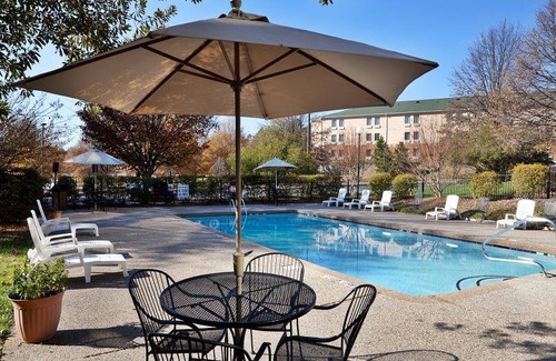 Winston - Salem Hotel | 55 m² Hotel ∙ 127 guests