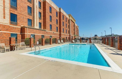 Swansboro Hotel | 55 m² Hotel ∙ 127 guests