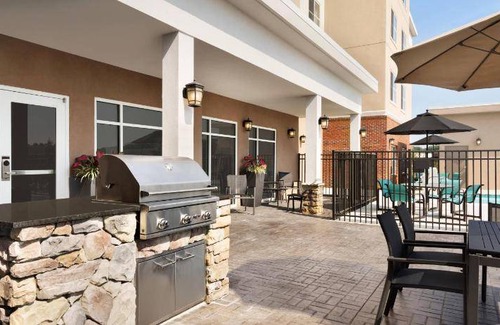 Winston - Salem Hotel | 56 m² Hotel ∙ 11 guests