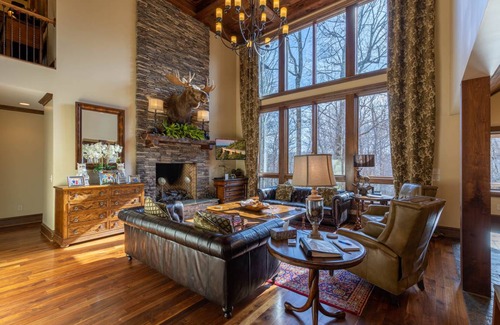 Blowing Rock House | 576 m² House ∙ 8 bedrooms ∙ 22 guests