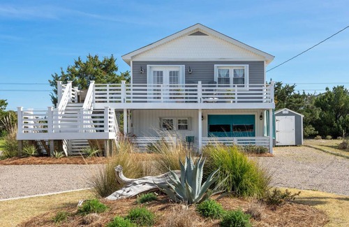 Topsail Beach House | 58 m² House ∙ 2 bedrooms ∙ 4 guests