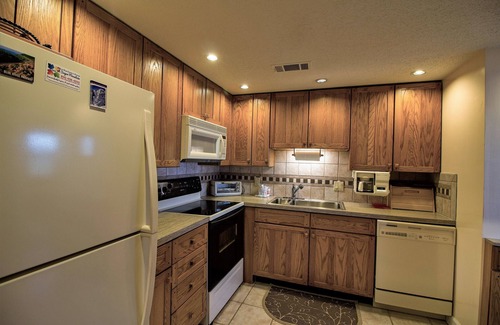 Sugar Mountain Condo | 5th Floor Condo w/Views of Grandfather Mountain