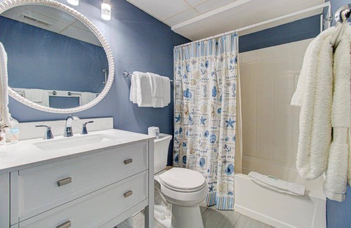 Wilmington Beach Condo | 61 m² Condo ∙ 1 bedroom ∙ 6 guests