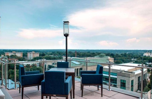 Downtown Hotel | 61 m² Hotel ∙ 127 guests