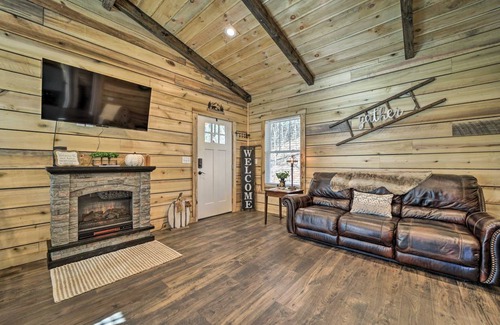Pisgah Forest House | 63 m² House ∙ 2 bedrooms ∙ 4 guests
