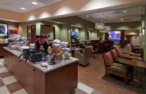Winston - Salem Hotel | 65 m² Hotel ∙ 127 guests