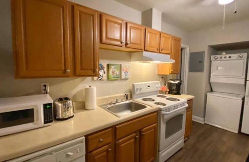 University Park Apartment | 650 m² Apartment ∙ 2 bedrooms ∙ 4 guests