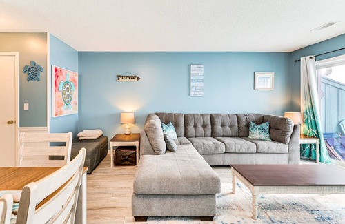 Kure Beach Apartment | 66 m² Apartment ∙ 1 bedroom ∙ 6 guests