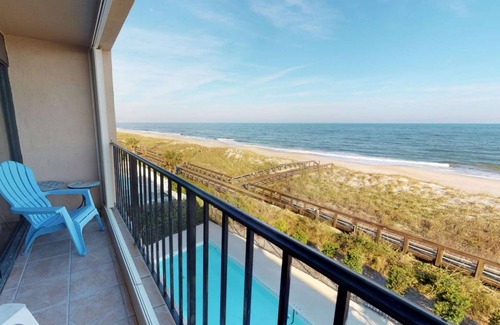 Carolina Beach Condo | 67 m² Condo ∙ 2 bedrooms ∙ 6 guests
