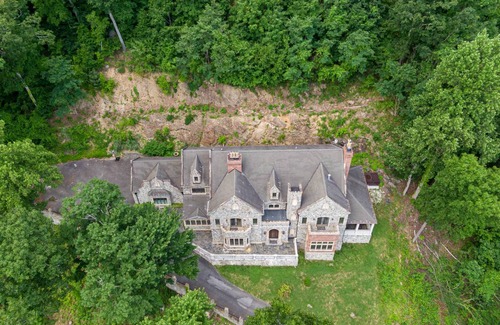 Banner Elk House | 687 m² House ∙ 6 bedrooms ∙ 14 guests