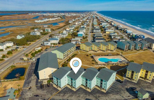Surf City Condo | 69 m² Condo ∙ 1 bedroom ∙ 6 guests