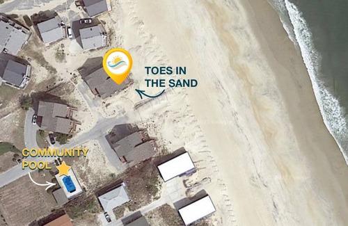 South Nags Head House | 7041 Toes in the Sand Oceanfront Dog Friendly Hot Tub