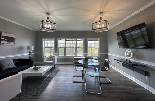 Charlotte Condo | 74 m² Condo ∙ 1 bedroom ∙ 3 guests