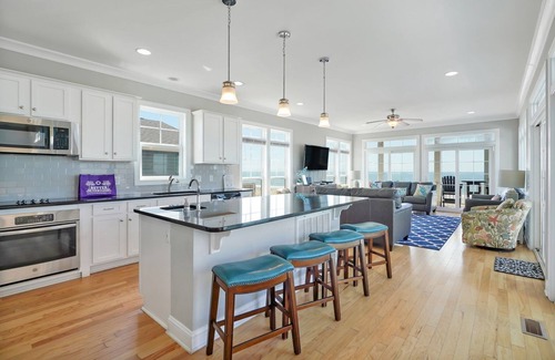 Long Beach House | 7BR/5.5BA House-Oceanfront, Elevated Pool In-Deck, Elevator, Sleeps 24
