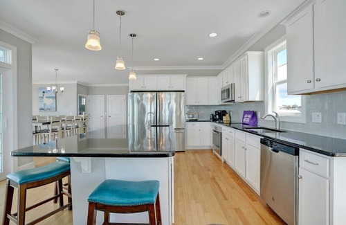Long Beach House | 7BR/5.5BA House-Oceanfront, Elevated Pool In-Deck, Elevator, Sleeps 24