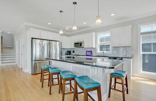Long Beach House | 7BR/5.5BA House-Oceanfront, Elevated Pool In-Deck, Elevator, Sleeps 24