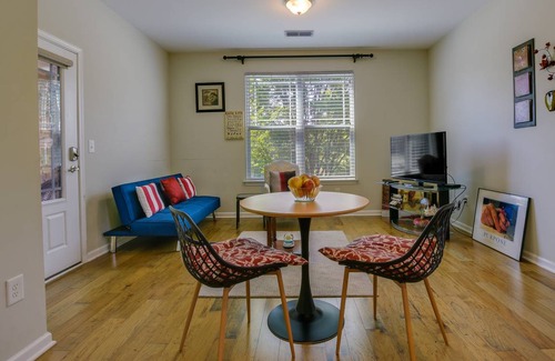 Apex Apartment | 83 m² Apartment ∙ 1 bedroom ∙ 3 guests