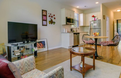 Apex Apartment | 83 m² Apartment ∙ 1 bedroom ∙ 3 guests