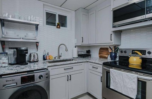Old Irving Park Apartment | 84 m² Apartment ∙ 2 bedrooms ∙ 4 guests