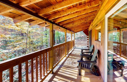 Horse Shoe House | 87 m² House ∙ 3 bedrooms ∙ 7 guests