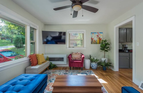 Asheville House | 90 m² House ∙ 2 bedrooms ∙ 4 guests