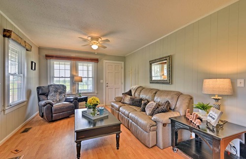 Elkin House | 90 m² House ∙ 2 bedrooms ∙ 4 guests