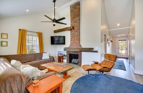 Pilot Mountain House | 91 m² House ∙ 1 bedroom ∙ 2 guests