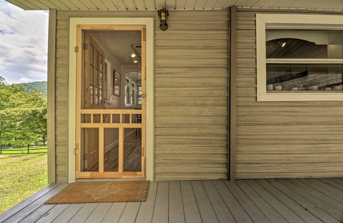 Candler House | 92 m² House ∙ 2 bedrooms ∙ 4 guests