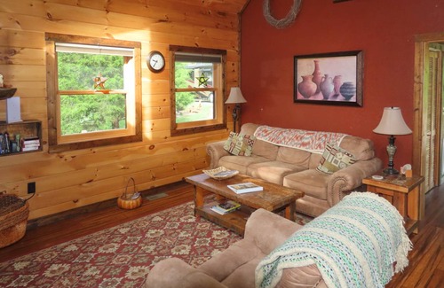 Whittier House | 95 m² House ∙ 1 bedroom ∙ 2 guests