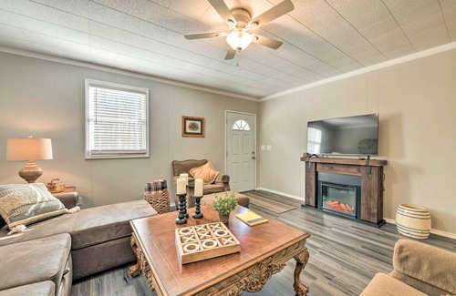 Yadkinville Cottage | 97 m² Cabin ∙ 2 bedrooms ∙ 6 guests