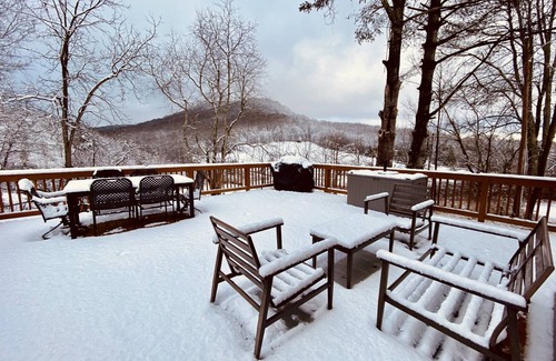 Boone Cabin | 98 m² Cabin ∙ 1 bedroom ∙ 6 guests