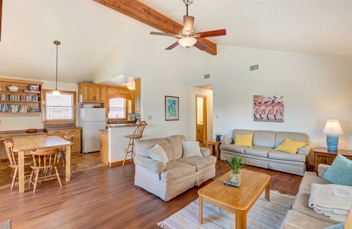 Brigands' Bay House | 98 m² House ∙ 3 bedrooms ∙ 6 guests