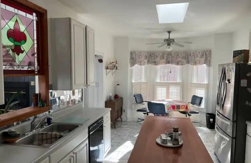 Creedmoor Villa | A quiet, relaxing, big and comfortable place.