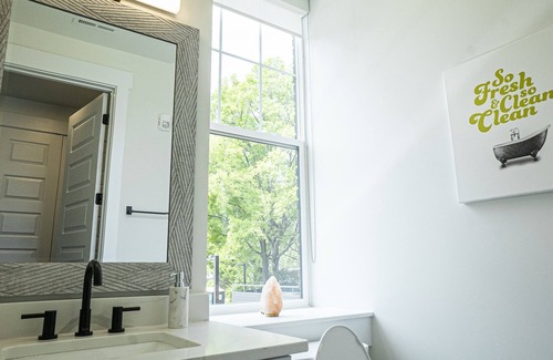 Villa Heights Apartment | [ADA] The Church | Luxury King Bed Suite #15