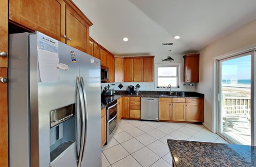 Topsail Beach House | All Decked Out | Oceanfront, Walk to the Beach!