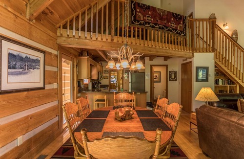 Sugar Grove Cabin | Almost Heaven Bright and Sunny Cabin with hot tub in the Valle Crucis Area