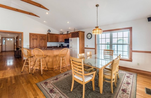 Kure Beach House | Along the Shore | Ocean View, Walk to the Beach!
