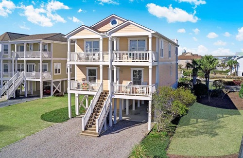 Holden Beach House | "Always Chillin'" Dune home with private hot tub , 5 bedrooms 4 bathrooms