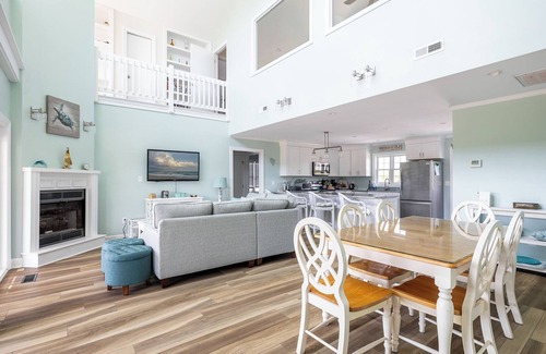 Emerald Isle House | An Emerald Gem, Almost Oceanfront House in Emerald Isle, NC!