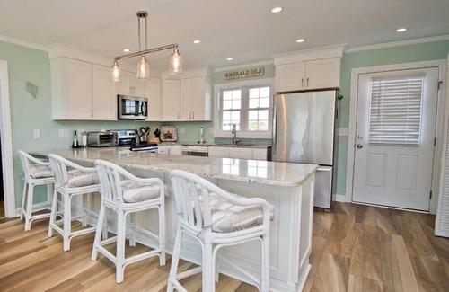 Emerald Isle House | An Emerald Gem, Almost Oceanfront House in Emerald Isle, NC!