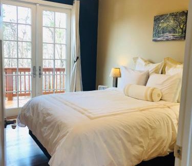 Weaverville Apartment | Asheville Cottage