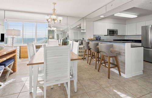 Ash Condo | ASHWORTH OCEAN FRONT
