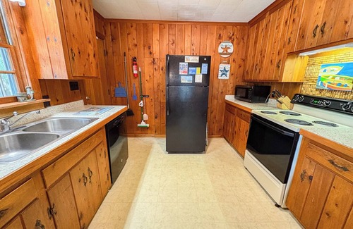 Southern Shores House | Atlantic Shanty - Quaint 3 BR Oceanside home in Southern Shores