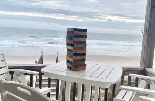 Surf City House | Beachfront home! Fall is a wonderful time at the beach