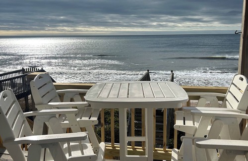Surf City House | Beachfront home! Fall is a wonderful time at the beach