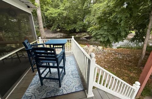 Franklin House | Bearfoot Bungalow