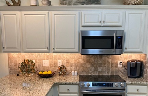 Sunset Beach Condo | Beautiful 3 Bdrm Condo, w/ private golf course views & 5miles from Sunset Beach