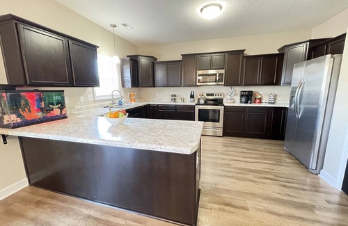Piney Green House | Beautiful home with Viking Royale Spa conveniently located near the Marines.