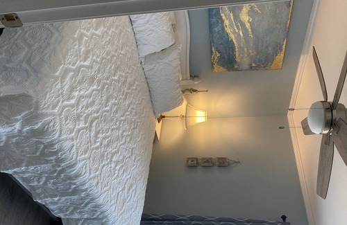 Sneads Ferry Condo | Beautiful Ocean Front Retreat