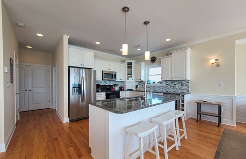 Surf City House | Bel Mare - Enjoy A Modern Oceanfront Getaway